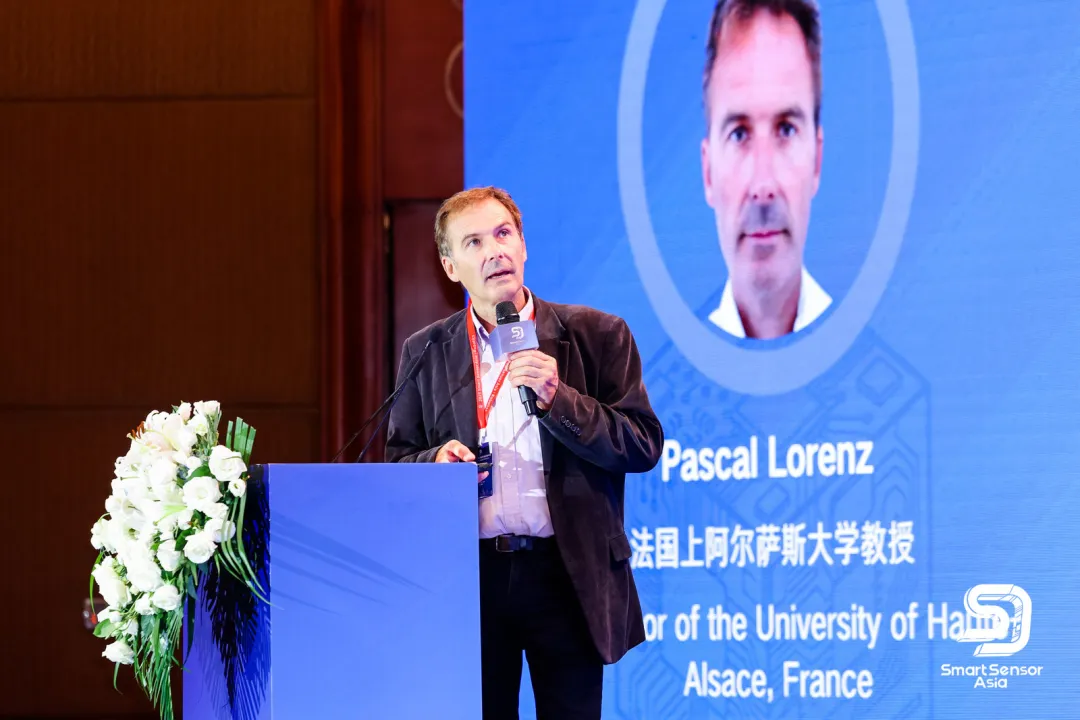 正在上传... 21dad9076b50645428c43a2caffae9d.png